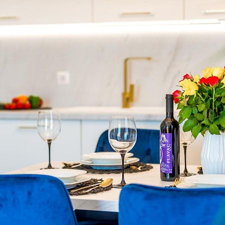 Bluesky Deluxe Apartment Free Parking Dubrovnik Bagian luar foto