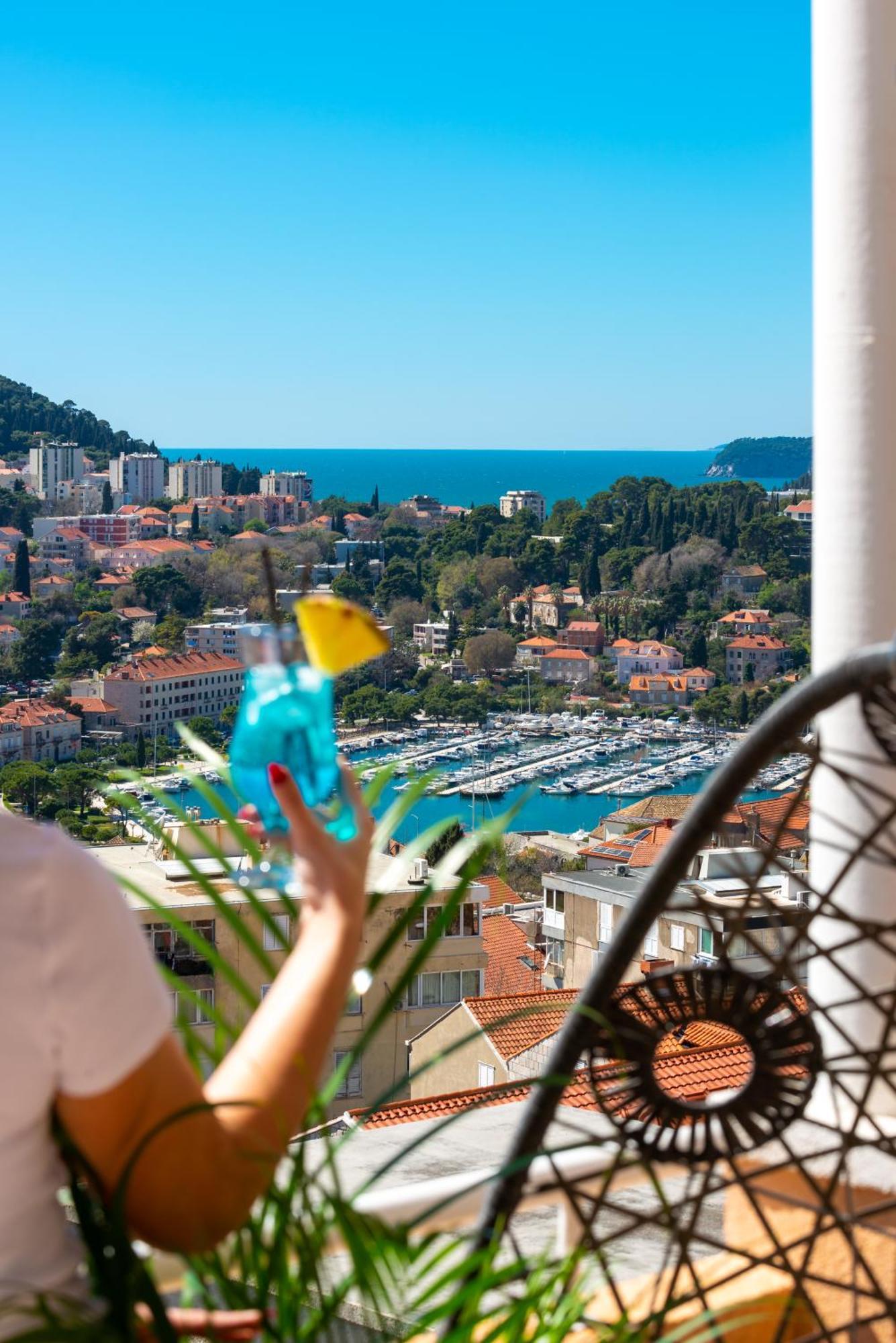Bluesky Deluxe Apartment Free Parking Dubrovnik Bagian luar foto