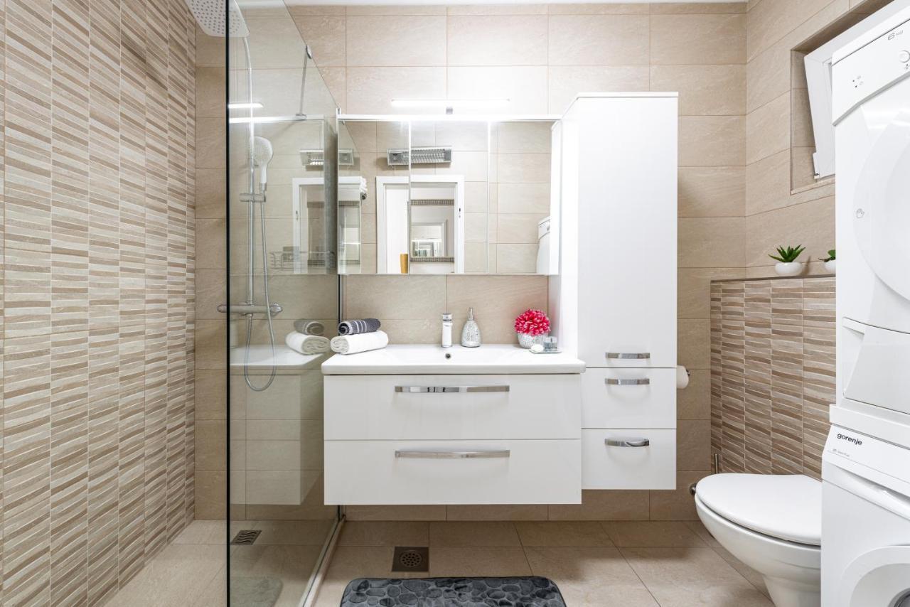 Bluesky Deluxe Apartment Free Parking Dubrovnik Bagian luar foto